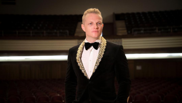 Ștefan von Korch revine la Filarmonica Brașov pe 31 ianuarie cu recitalul revedere, o evocare a bucuriei și dorului